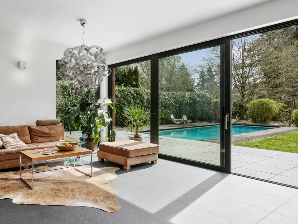 SQUARE METER Referenz — Villa mit Pool, Grünwald